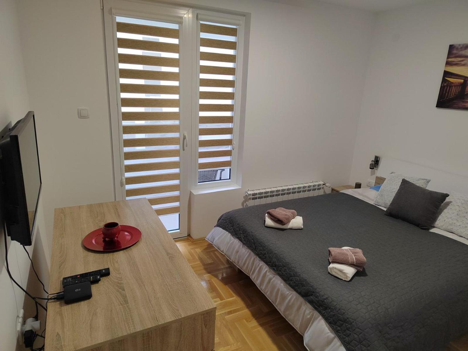 Bed And Breakfast Majesty Ni Exterior foto